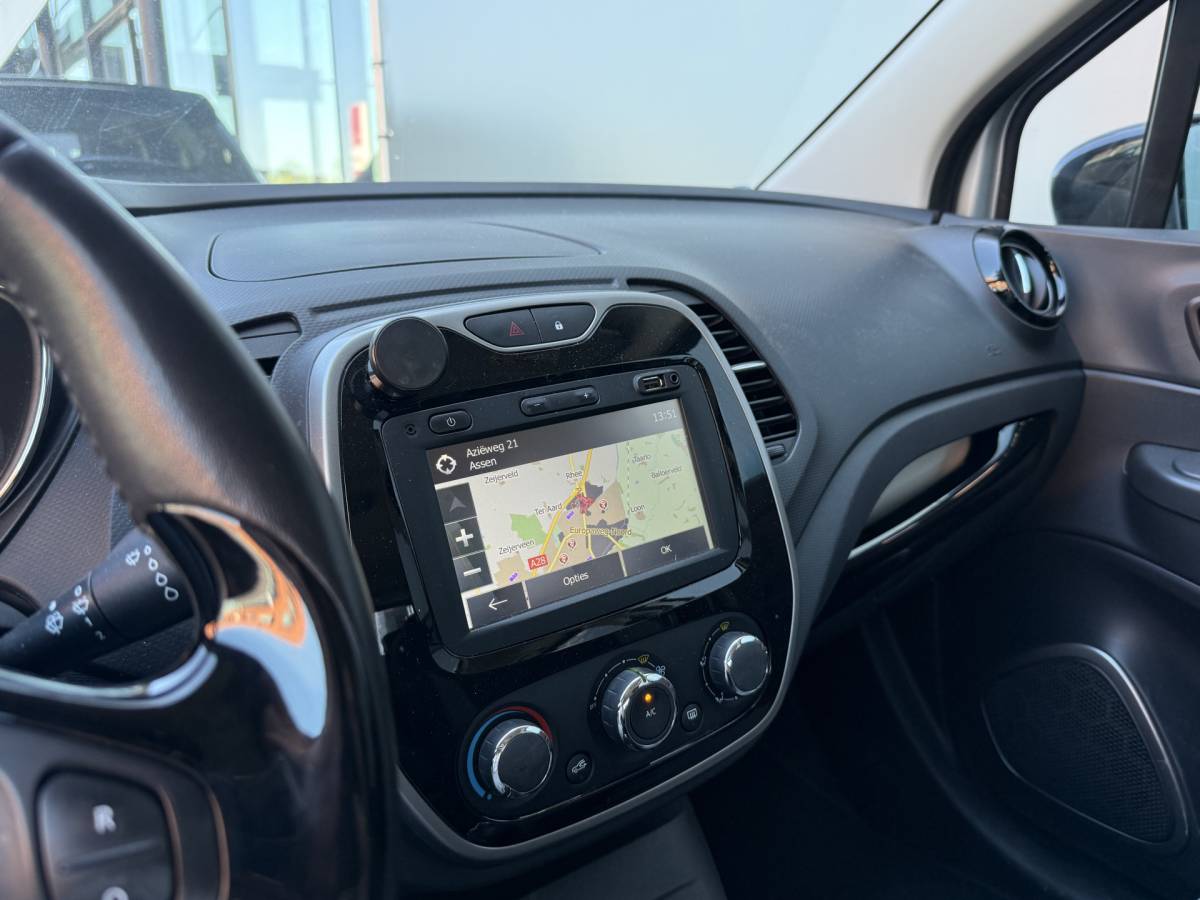 Renault Captur Renault Captur BWJ 2015 1.5 90 PK  dCi Expression STOELVERW. | KEYLESS | NAVI | CLIMA | CRUISE | LMV