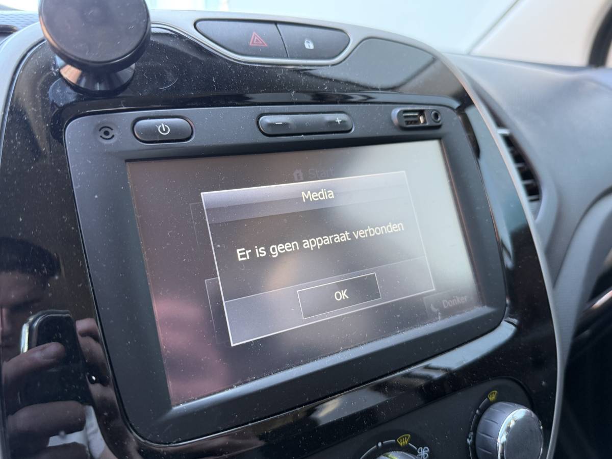 Renault Captur Renault Captur BWJ 2015 1.5 90 PK  dCi Expression STOELVERW. | KEYLESS | NAVI | CLIMA | CRUISE | LMV
