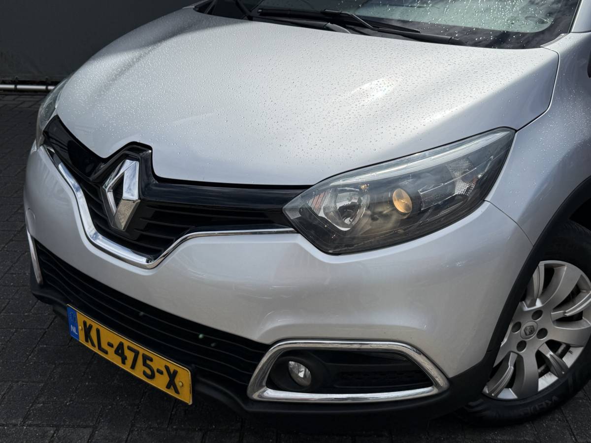 Renault Captur Renault Captur BWJ 2015 1.5 90 PK  dCi Expression STOELVERW. | KEYLESS | NAVI | CLIMA | CRUISE | LMV
