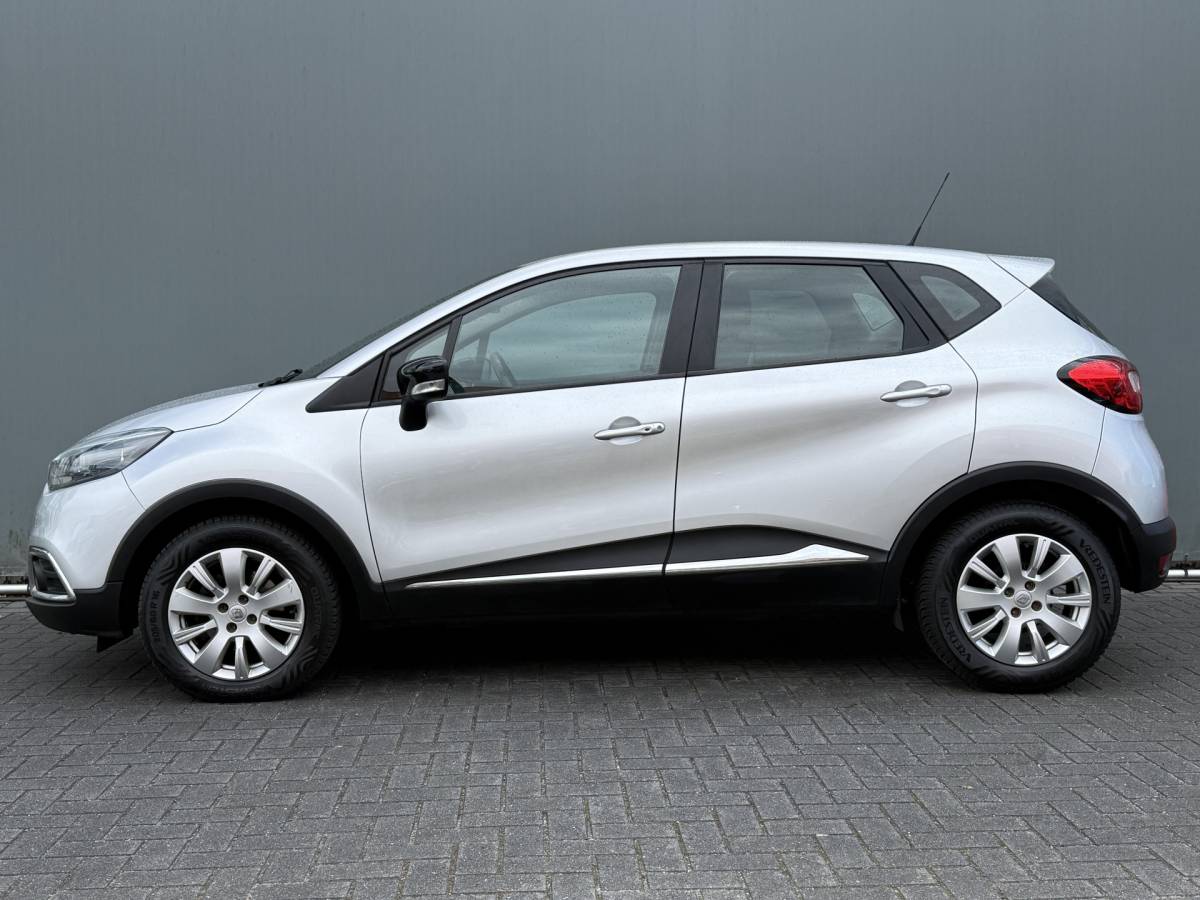 Renault Captur Renault Captur BWJ 2015 1.5 90 PK  dCi Expression STOELVERW. | KEYLESS | NAVI | CLIMA | CRUISE | LMV