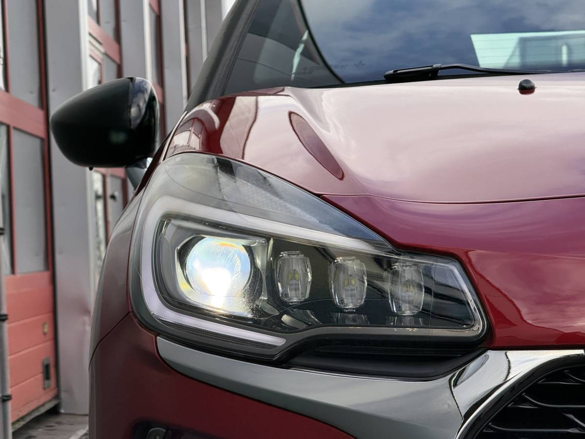DS DS 3 DS 3 BWJ 2017 1.2 82PK So Chic AUTOMAAT | FULL LED | CARPLAY + ANDROID | NAVI | CLIMA | CRUISE | LMV | PDC