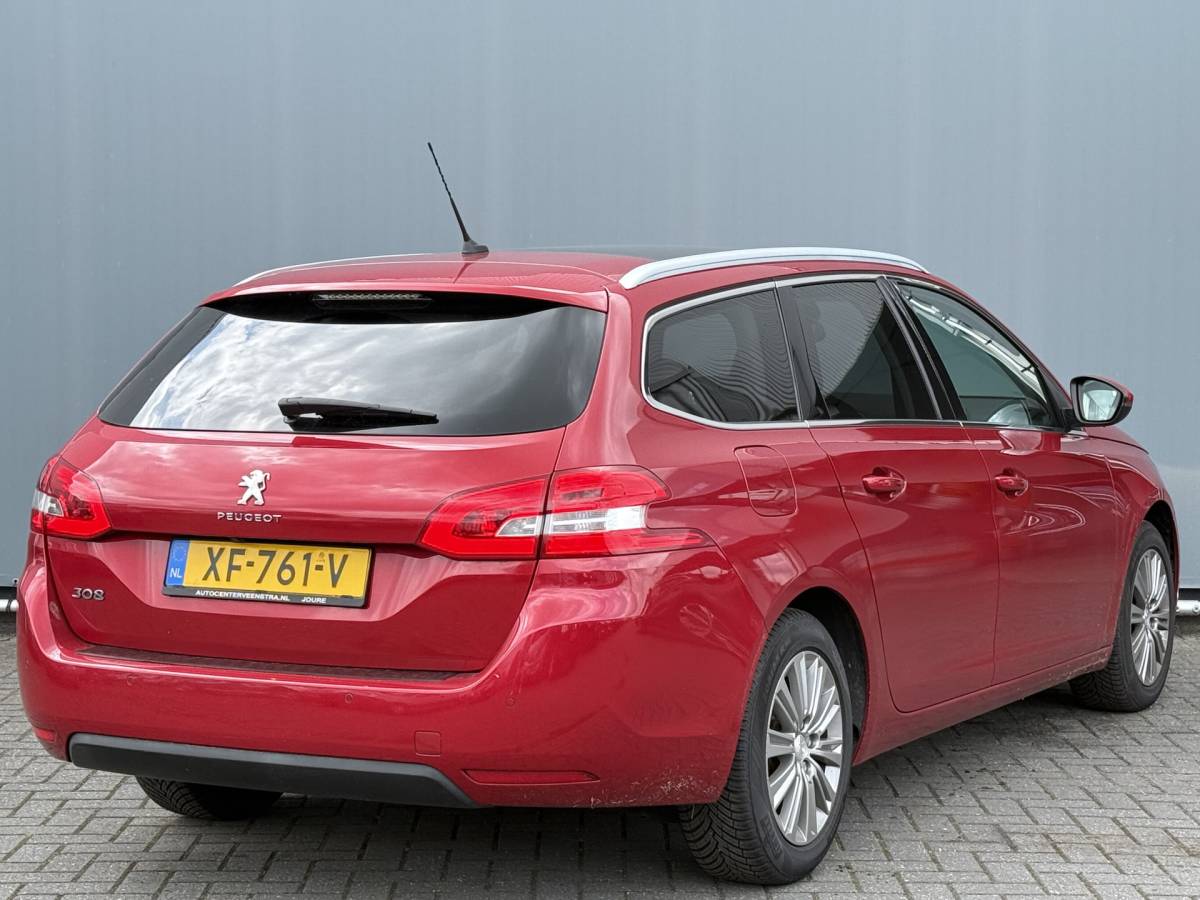 Peugeot 308 Peugeot 308 SW BWJ 2019 1.2 131 PK Blue Lease Premium NIEUWE DISTR.RIEM!! AUTOMAAT | PANORAMA | LEDER | CLIMA | ANDROID AUTO | APPLE CARPLAY | MULTIFUNCT. STUUR