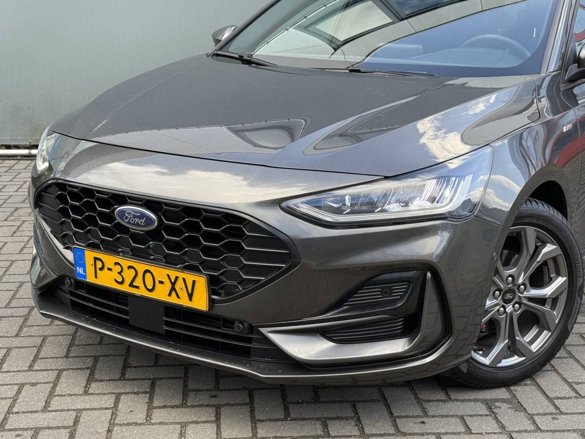 Ford Focus Ford Focus Wagon BWJ 2022 1.0 EcoBoost Hybrid 126PK ST Line Style STUUR + STOELVERW. | NAVI | CLIMA | CRUISE | CARPLAY & ANDROID | CAMERA | LMV | PDC