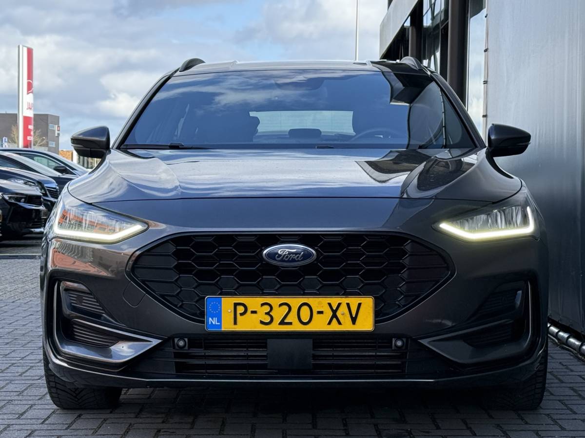 Ford Focus Ford Focus Wagon BWJ 2022 1.0 EcoBoost Hybrid 126PK ST Line STUUR + STOELVERW. | NAVI | CLIMA | CRUISE | CARPLAY & ANDROID | CAMERA | LMV | PDC