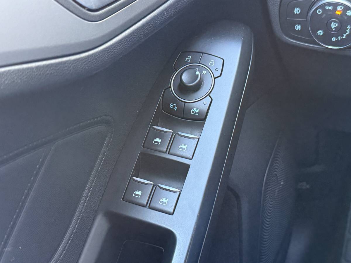 Ford Focus Ford Focus Wagon BWJ 2022 1.0 EcoBoost Hybrid 126PK ST Line Style STUUR + STOELVERW. | NAVI | CLIMA | CRUISE | CARPLAY & ANDROID | CAMERA | LMV | PDC