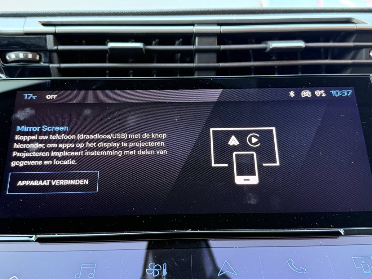Peugeot 308 Peugeot 308 SW BWJ 2023 1.2 131 PK PureTech Allure TREKHAAK | FULL LED | HALF LEDER | KEYLESS | 360 CAMERA | CARPLAY + ANDROID | NAVI | CLIMA | CRUISE | LMV | PDC