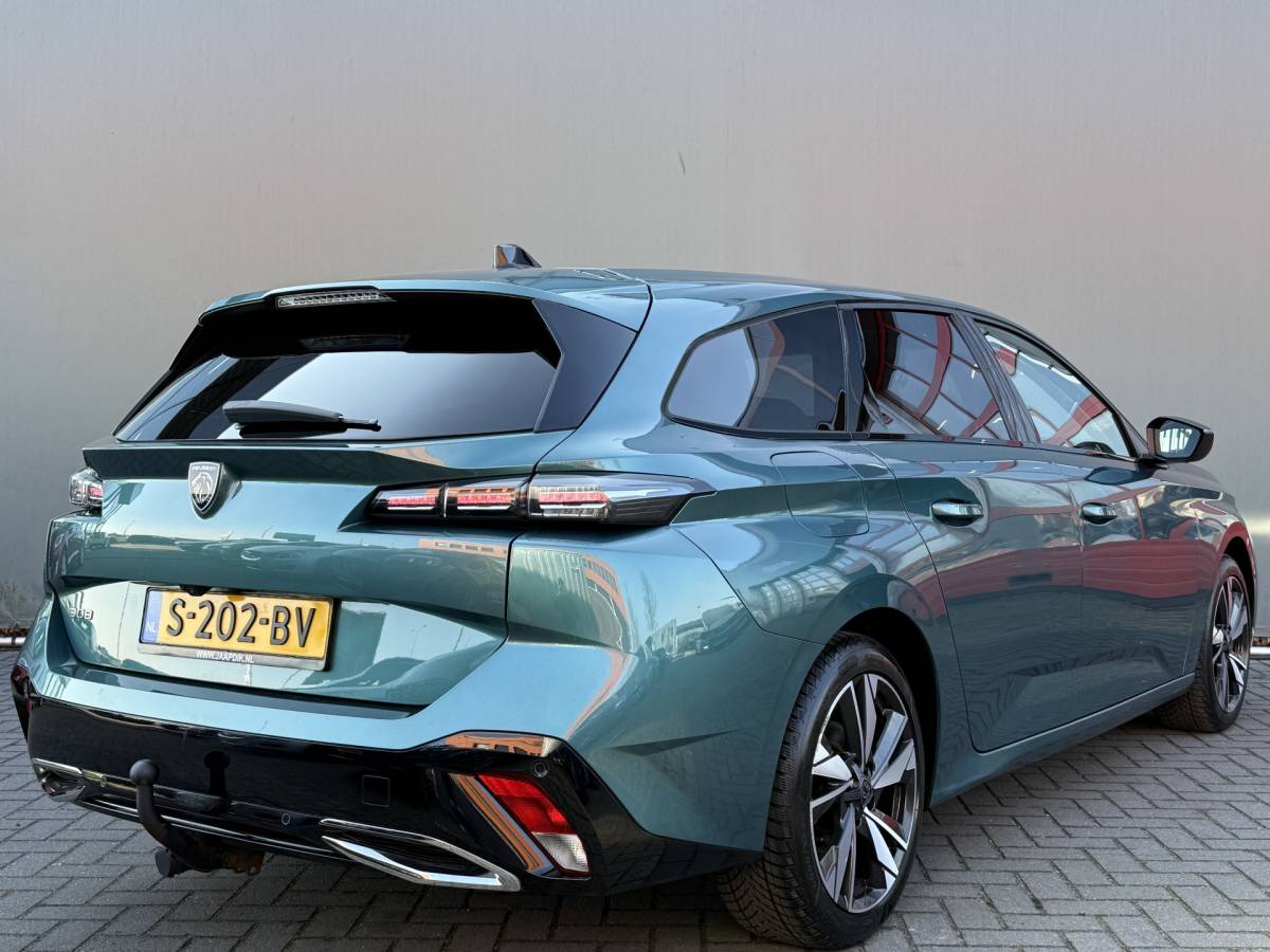 Peugeot 308 Peugeot 308 SW BWJ 2023 1.2 131 PK PureTech Allure TREKHAAK | FULL LED | HALF LEDER | KEYLESS | 360 CAMERA | CARPLAY + ANDROID | NAVI | CLIMA | CRUISE | LMV | PDC