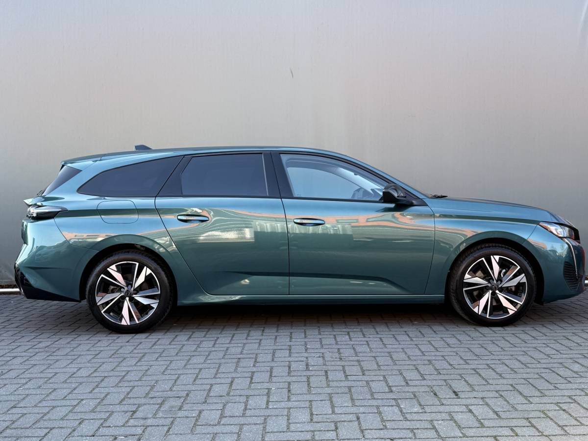 Peugeot 308 Peugeot 308 SW BWJ 2023 1.2 131 PK PureTech Allure TREKHAAK | FULL LED | HALF LEDER | KEYLESS | 360 CAMERA | CARPLAY + ANDROID | NAVI | CLIMA | CRUISE | LMV | PDC