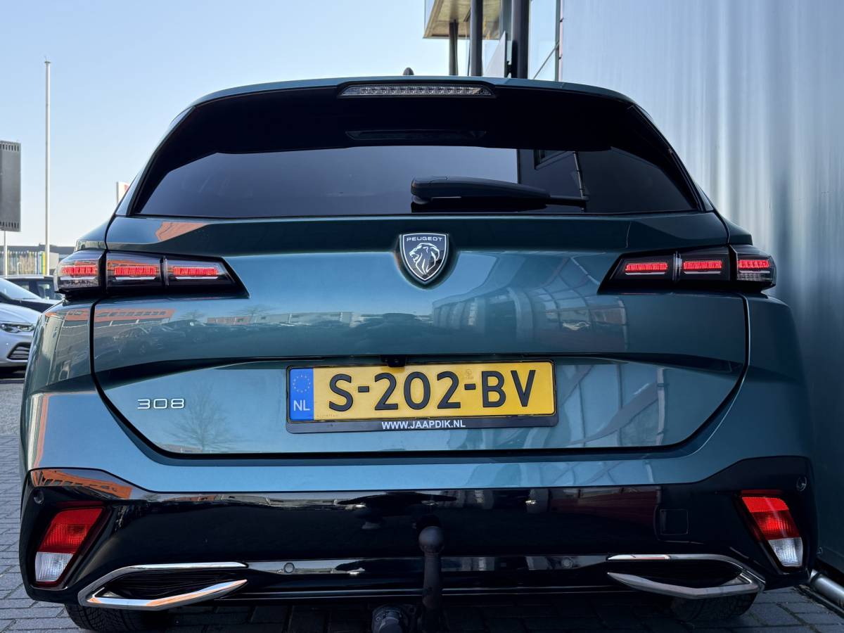 Peugeot 308 Peugeot 308 SW BWJ 2023 1.2 131 PK PureTech Allure TREKHAAK | FULL LED | HALF LEDER | KEYLESS | 360 CAMERA | CARPLAY + ANDROID | NAVI | CLIMA | CRUISE | LMV | PDC