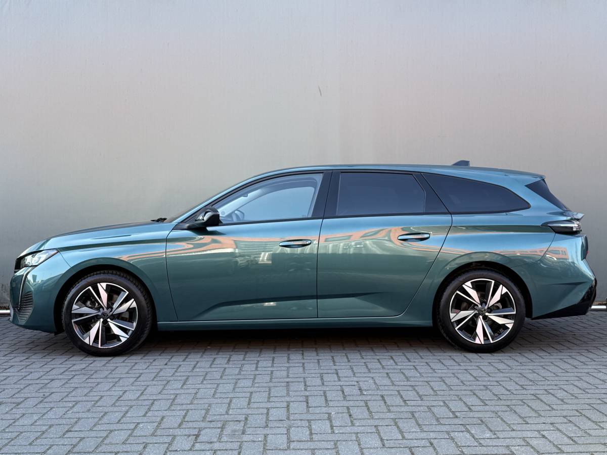 Peugeot 308 Peugeot 308 SW BWJ 2023 1.2 131 PK PureTech Allure TREKHAAK | FULL LED | HALF LEDER | KEYLESS | 360 CAMERA | CARPLAY + ANDROID | NAVI | CLIMA | CRUISE | LMV | PDC