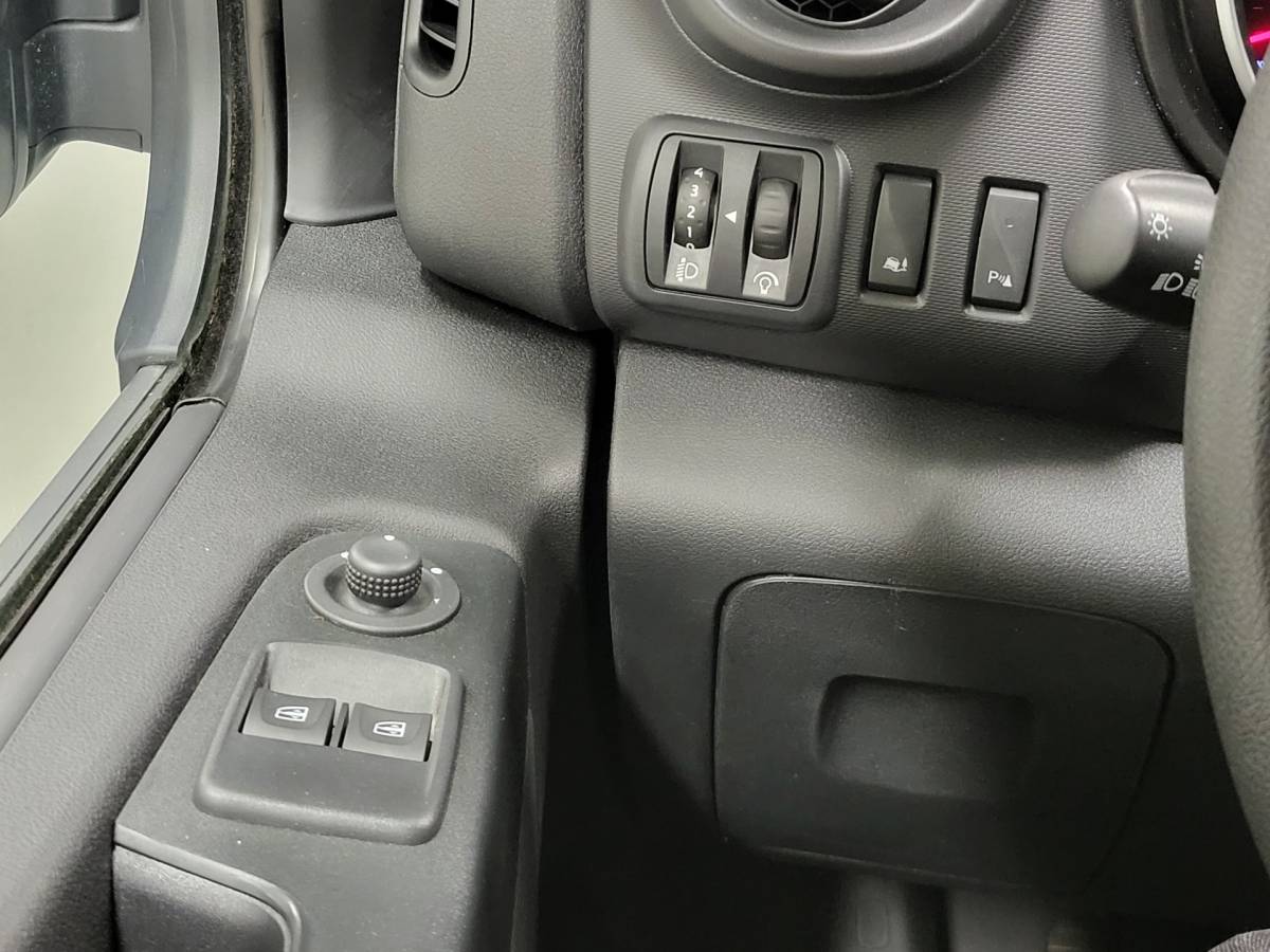 Renault Trafic Renault Trafic 2.0dCi 120pkTrekhaak Euro 6!