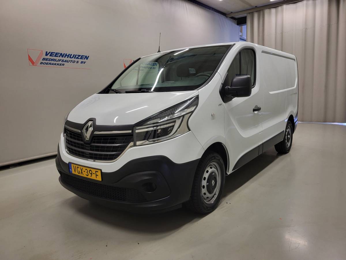 Renault Trafic Renault Trafic 2.0dCi 120pkTrekhaak Euro 6!