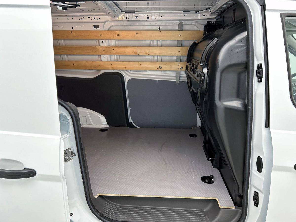 Ford Transit Connect Ford Transit Connect 1.5 EcoBlue Automaat L2 Trend Navigatie Airco Parkeersensoren Cruise Control 3Zits Camera DAB+