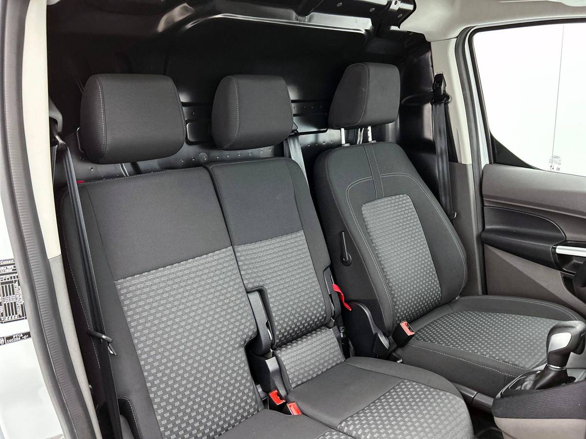 Ford Transit Connect Ford Transit Connect 1.5 EcoBlue Automaat L2 Trend Navigatie Airco Parkeersensoren Cruise Control 3Zits Camera DAB+