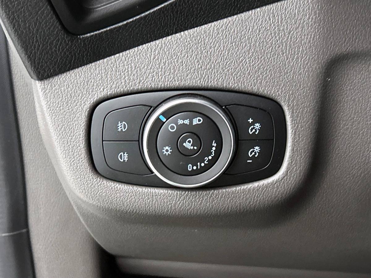 Ford Transit Connect Ford Transit Connect 1.5 EcoBlue Automaat L2 Trend Navigatie Airco Parkeersensoren Cruise Control 3Zits Camera DAB+