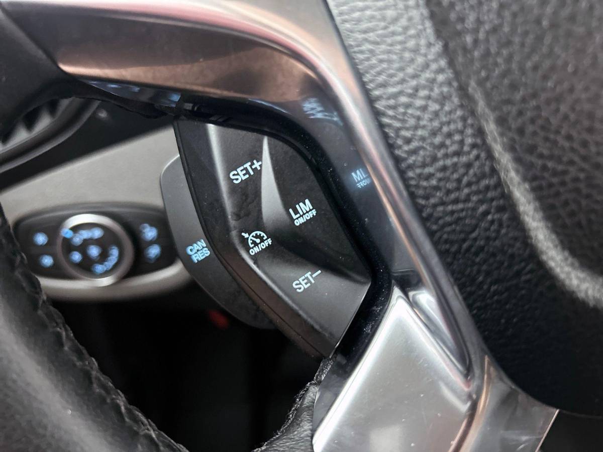 Ford Transit Connect Ford Transit Connect 1.5 EcoBlue Aut. L2 Trend Navigatie Airco Parkeersensoren Cruise Control Camera