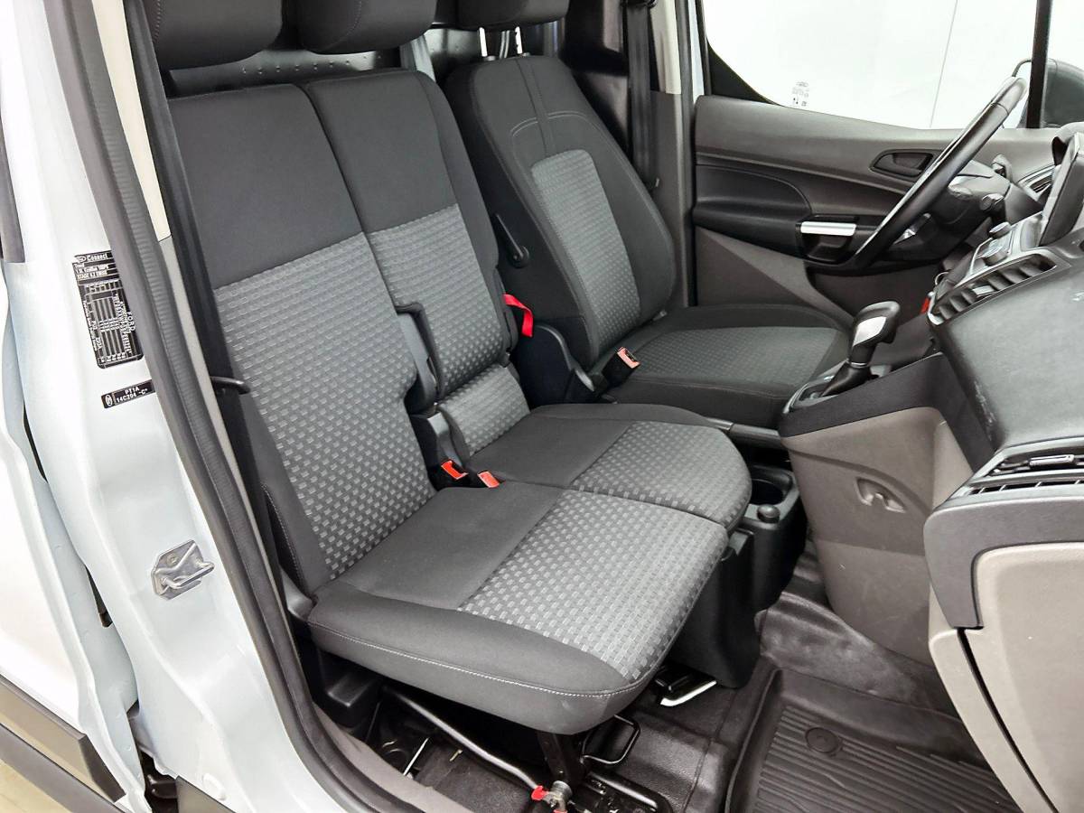 Ford Transit Connect Ford Transit Connect 1.5 EcoBlue Aut. L2 Trend Navigatie Airco Parkeersensoren Cruise Control Camera