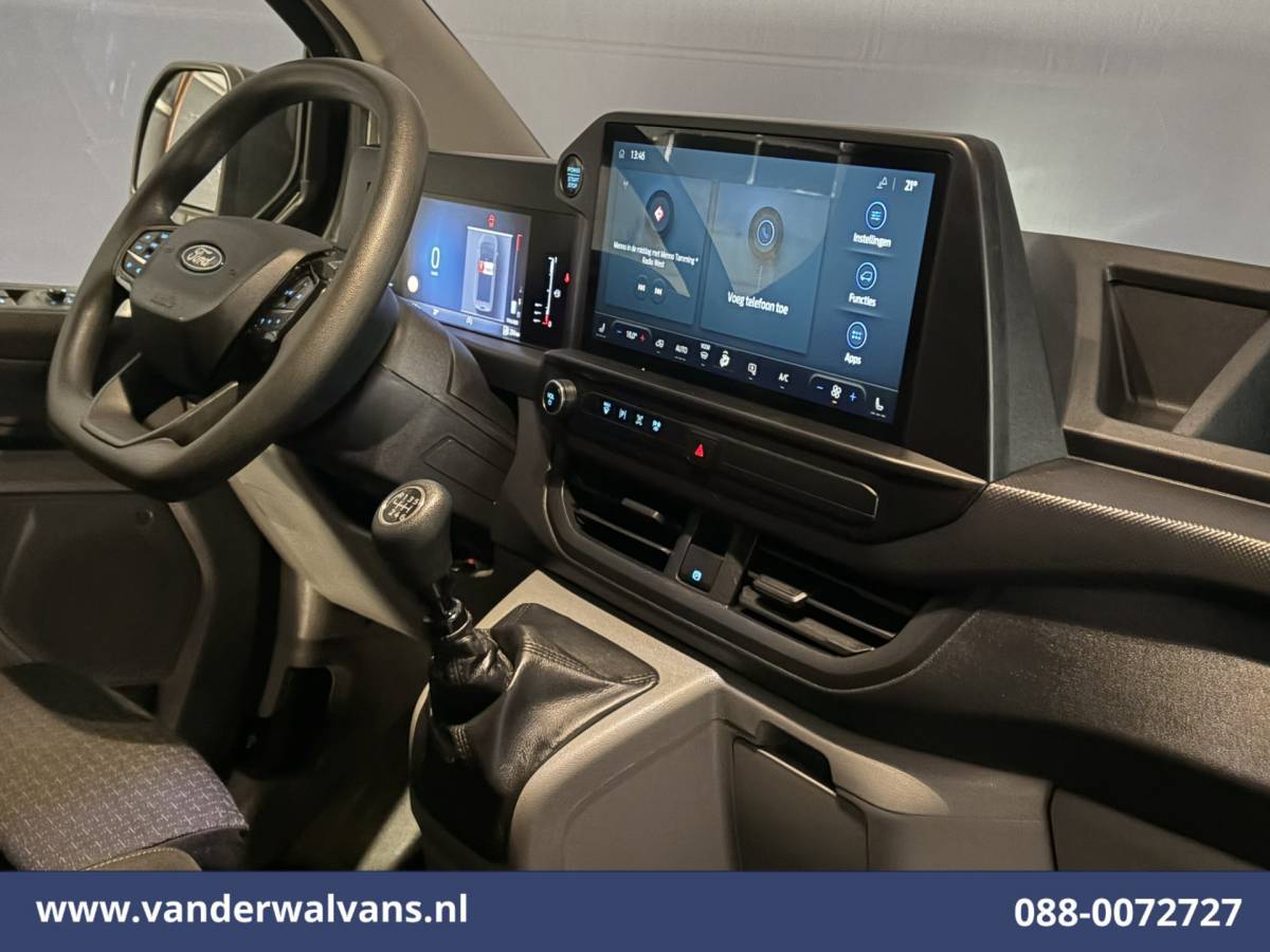 Ford Transit Custom Ford Transit Custom 2.0 TDCI 136pk L1H1 Euro6 Airco | Camera | Apple Carplay | LED | Cruisecontrol Android Auto, Verwarmde voorruit, Stoelverwarming, Parkeersensoren, Bijrijdersbank, 2740kg trekvermogen