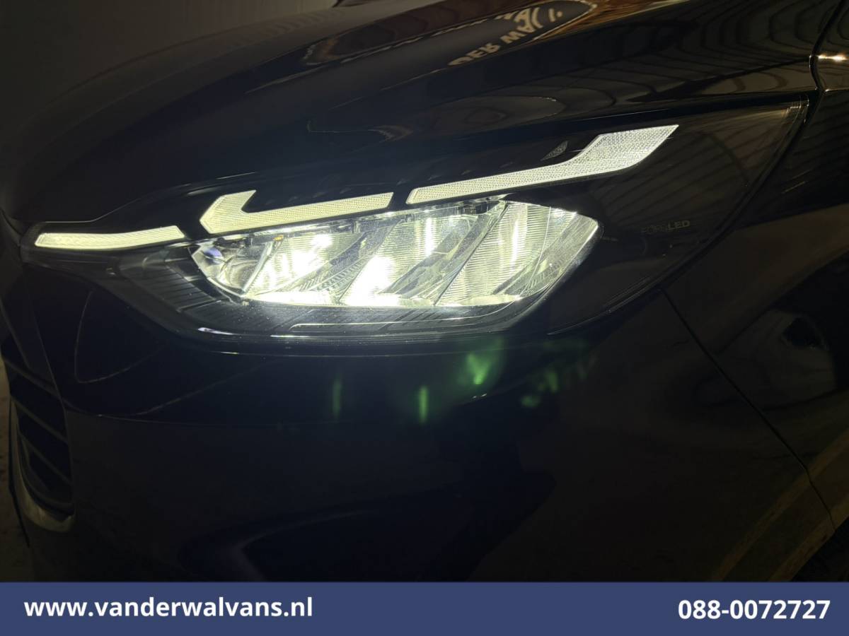 Ford Transit Custom Ford Transit Custom 2.0 TDCI 136pk L1H1 Euro6 Airco | Camera | Apple Carplay | LED | Cruisecontrol Android Auto, Verwarmde voorruit, Stoelverwarming, Parkeersensoren, Bijrijdersbank, 2740kg trekvermogen