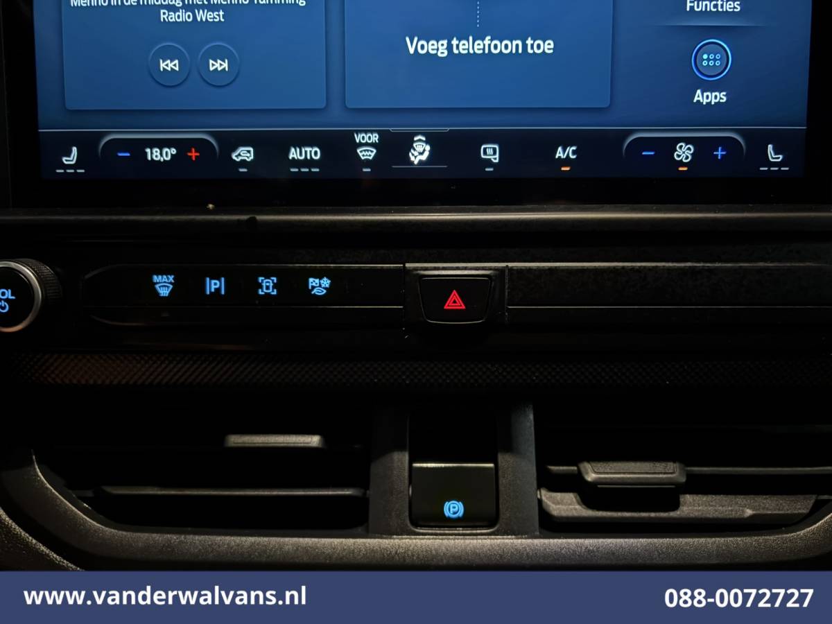 Ford Transit Custom Ford Transit Custom 2.0 TDCI 136pk L1H1 Euro6 Airco | Camera | Apple Carplay | LED | Cruisecontrol Android Auto, Verwarmde voorruit, Stoelverwarming, Parkeersensoren, Bijrijdersbank, 2740kg trekvermogen