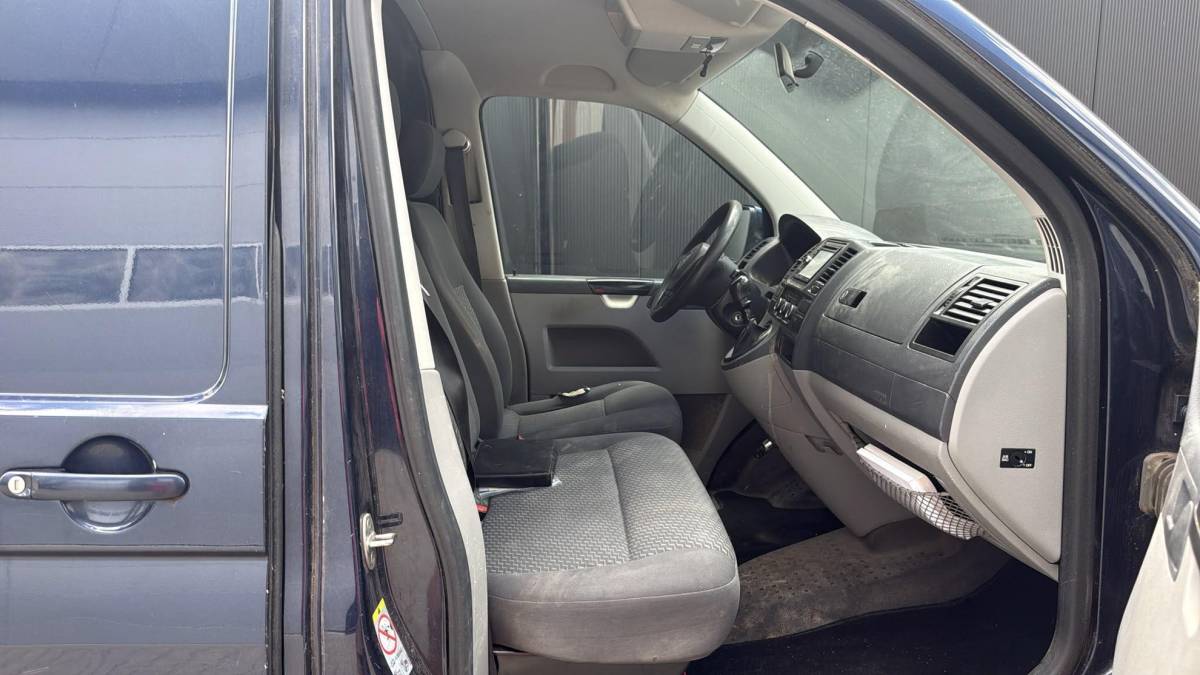 Volkswagen Transporter Volkswagen Transporter 2.0 TDI L2H1 L2 AIRCO Imperiaal met rol