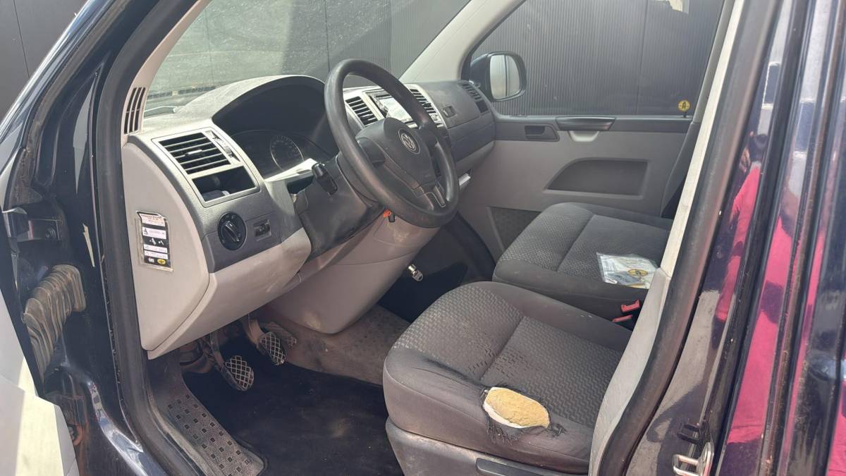 Volkswagen Transporter Volkswagen Transporter 2.0 TDI L2H1 L2 AIRCO Imperiaal met rol