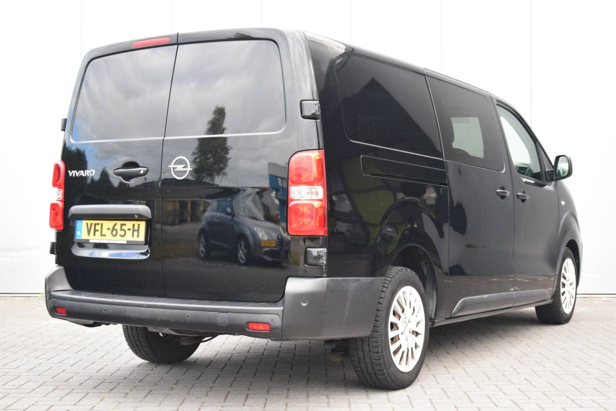 Opel Vivaro Opel Vivaro 2.0 CDTI L3H1 DC Edition 2x Schuifdeur Navi/Camera/Carplay HU PDC/Voor/Achter