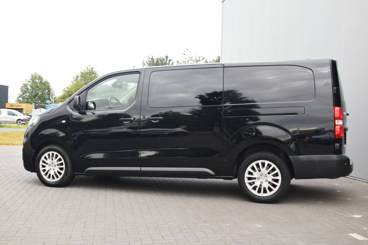 Opel Vivaro Opel Vivaro 2.0 CDTI L3H1 DC Edition 2x Schuifdeur Navi/Camera/Carplay HU PDC/Voor/Achter