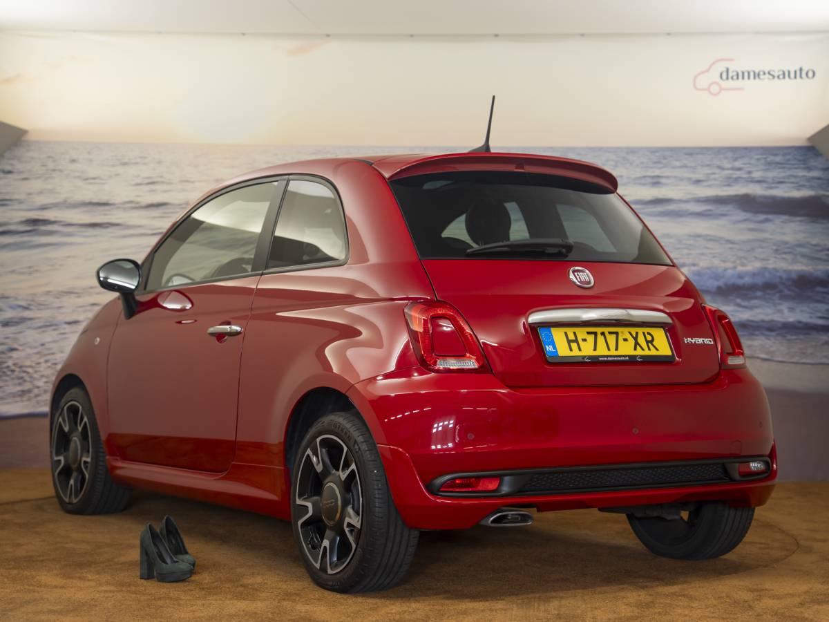 Fiat 500 Fiat 500 1.0 Hybrid Rockstar, leder, vol opties, NAP, Incl garantie.
