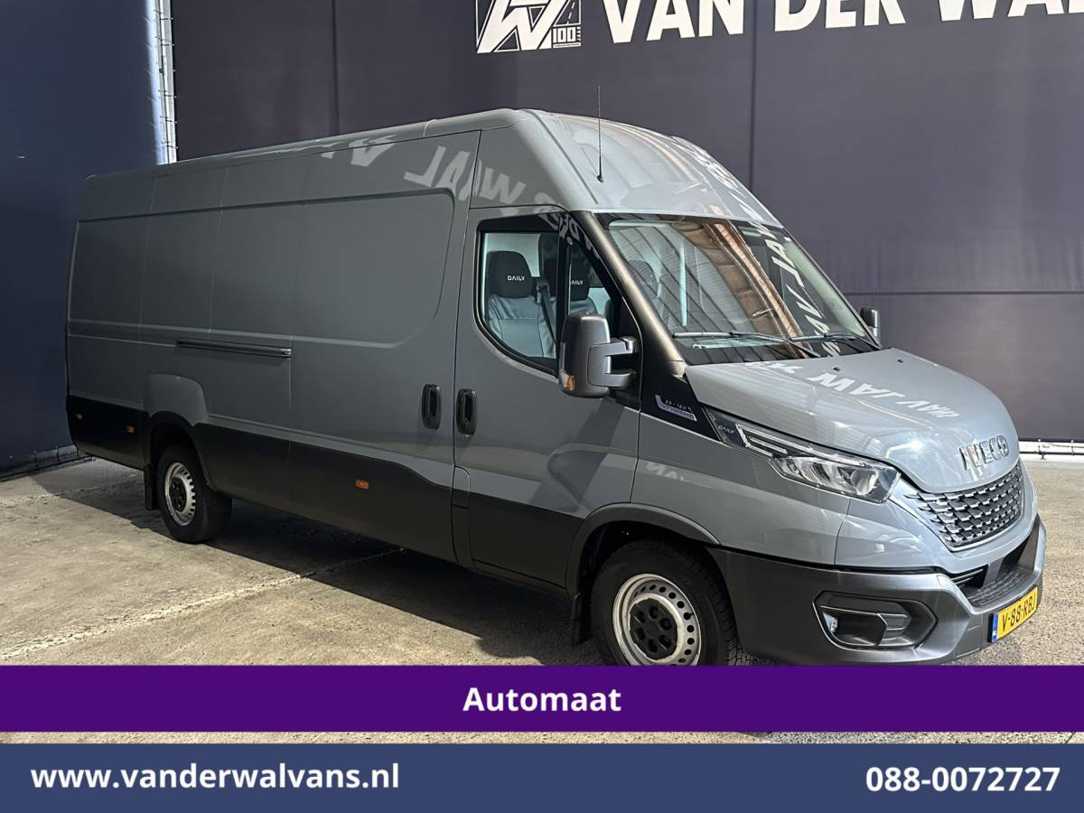 Iveco Daily Iveco Daily 35S16 157pk Automaat L3H2 Euro6 Airco | Camera | LED | Cruisecontrol | Chauffeursstoel Parkeersensoren, Bijrijdersbank, 3500kg trekvermogen