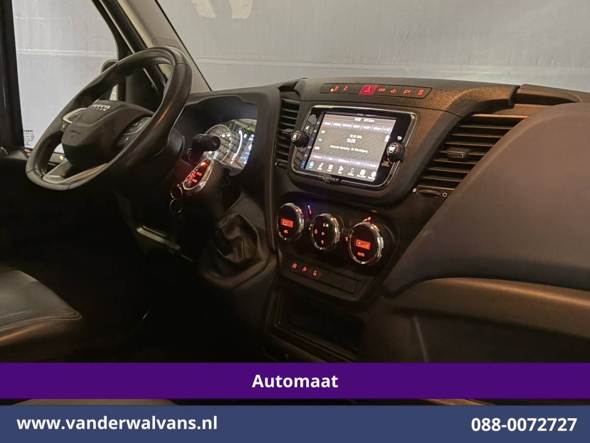 Iveco Daily Iveco Daily 35S16 157pk Automaat L3H2 Euro6 Airco | Camera | LED | Cruisecontrol | Chauffeursstoel Parkeersensoren, Bijrijdersbank, 3500kg trekvermogen