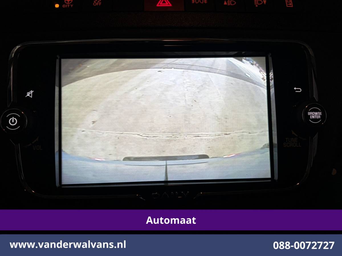 Iveco Daily Iveco Daily 35S16 157pk Automaat L3H2 Euro6 Airco | Camera | LED | Cruisecontrol | Chauffeursstoel Parkeersensoren, Bijrijdersbank, 3500kg trekvermogen
