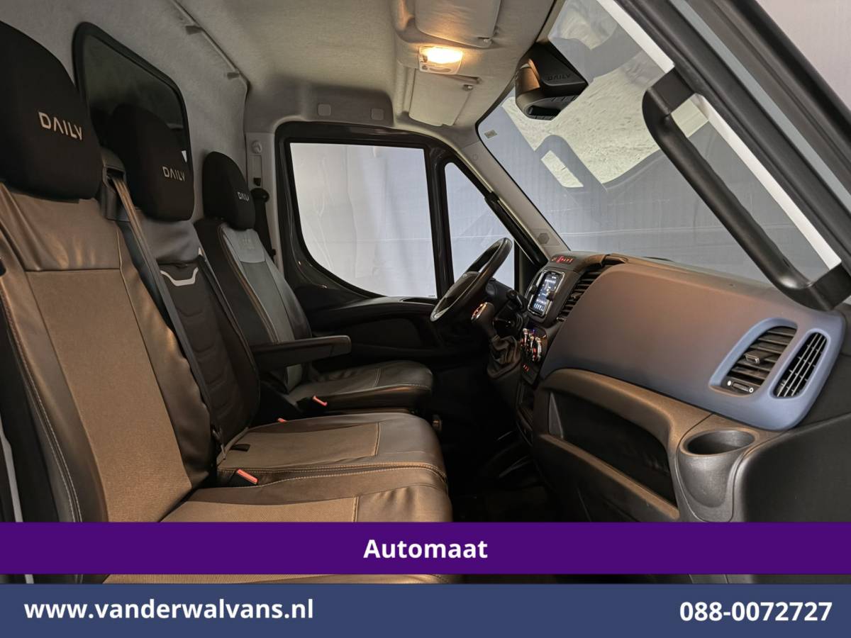 Iveco Daily Iveco Daily 35S16 157pk Automaat L3H2 Euro6 Airco | Camera | LED | Cruisecontrol | Chauffeursstoel Parkeersensoren, Bijrijdersbank, 3500kg trekvermogen