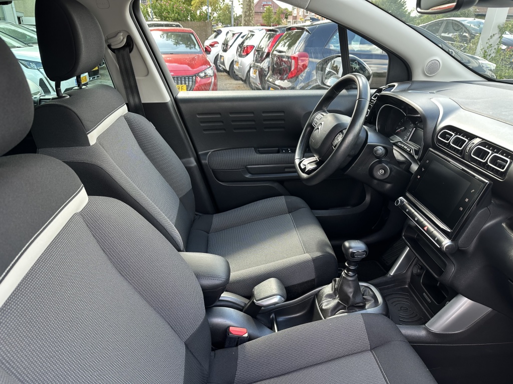 Citroën C3 Aircross Citroen C3 Aircross 1.2 Feel 110PK | Nieuwe distributieriem | Trekhaak |