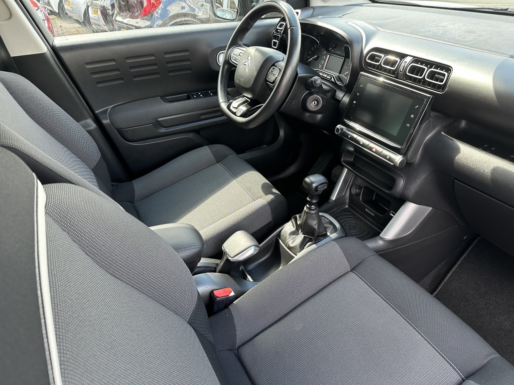 Citroën C3 Aircross Citroen C3 Aircross 1.2 Feel 110PK | Nieuwe distributieriem | Trekhaak |