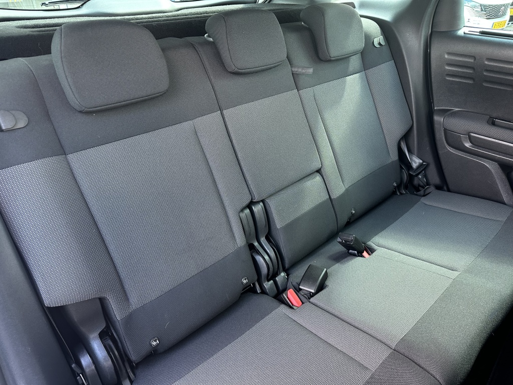 Citroën C3 Aircross Citroen C3 Aircross 1.2 Feel 110PK | Nieuwe distributieriem | Trekhaak |