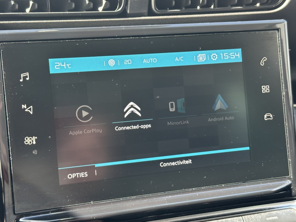 Citroën C3 Aircross Citroen C3 Aircross 1.2 Feel 110PK | Nieuwe distributieriem | Trekhaak |