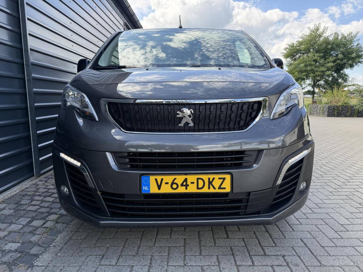 Peugeot Expert Peugeot Expert 2.0 BlueHDI 145 L3 Autom. 3 zits Navi Trekh.