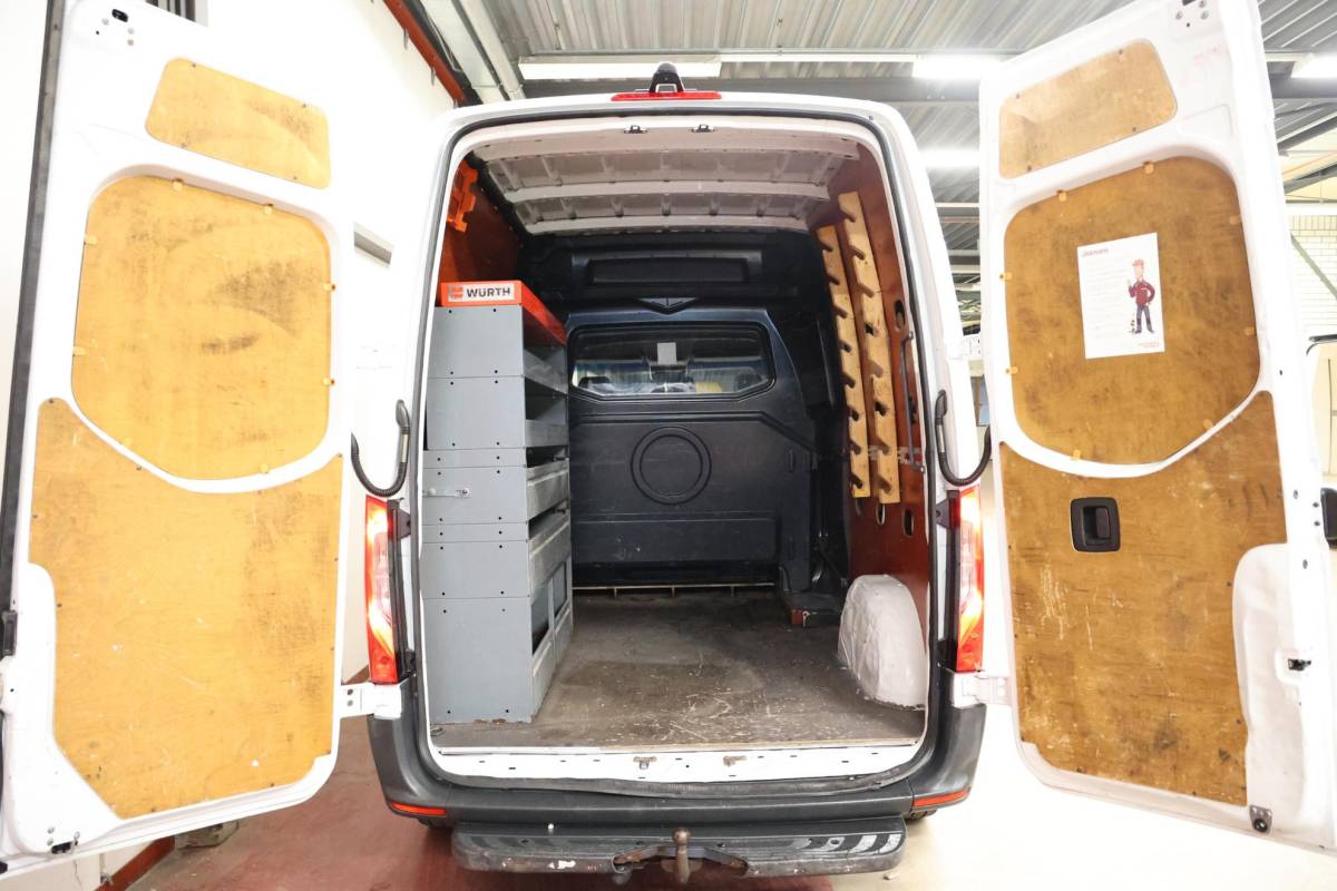 Mercedes-Benz Sprinter Mercedes-Benz Sprinter 2.2 CDI L2H2 DUBBEL CABINE DC 6 PERSONEN AUTOMAAT