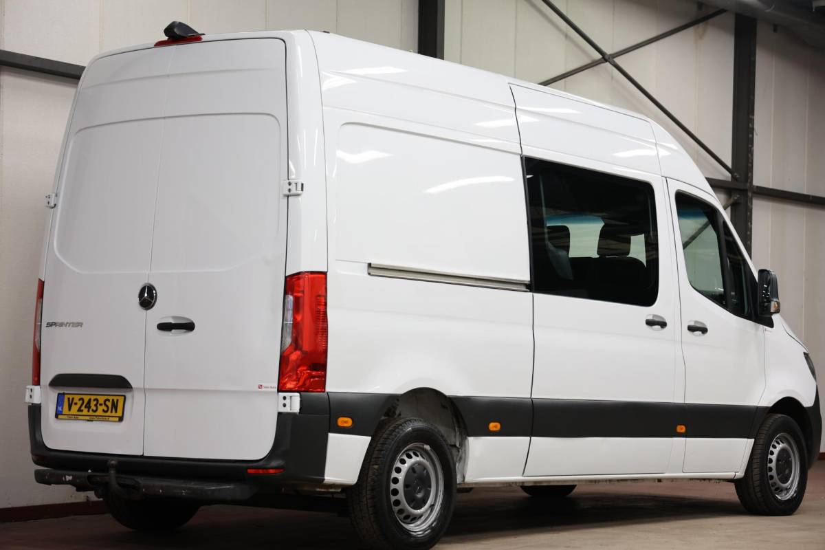 Mercedes-Benz Sprinter Mercedes-Benz Sprinter 2.2 CDI L2H2 DUBBEL CABINE DC 6 PERSONEN AUTOMAAT