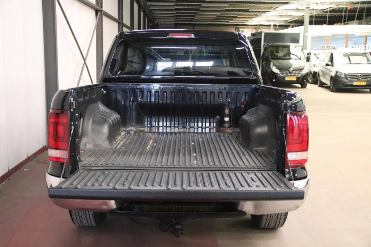 Volkswagen Amarok Volkswagen Amarok 2.0 TDI 4Motion DUBBEL CABINE AUTOMAAT