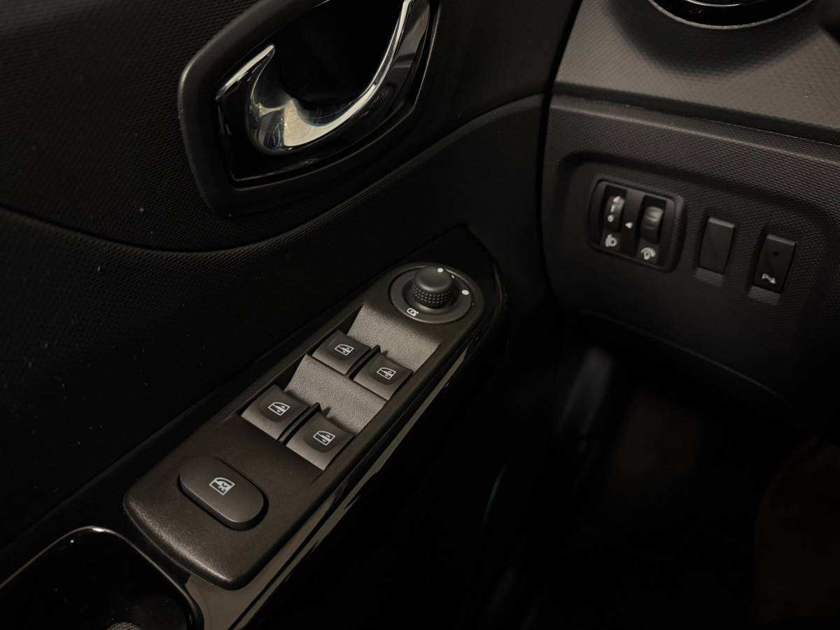 Renault Captur Renault Captur 1.2 TCe Dynamique *Automaat* Stoelverw.|Camera|Navi|Cruise|PDC