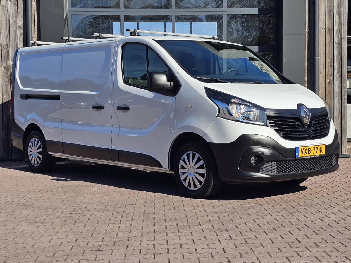 Renault Trafic Renault Trafic 1.6 dCi T29 L2H1 Comfort | Airco | Trekhaak | App-connect | Standkachel | Betimmering | Stoelverwarming | Bijrijdersbank |