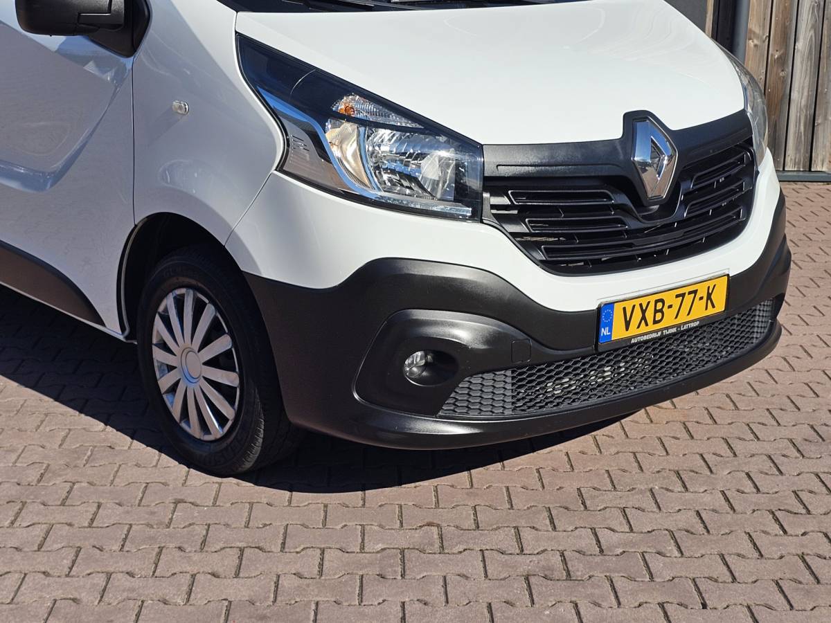 Renault Trafic Renault Trafic 1.6 dCi T29 L2H1 Comfort | Airco | Trekhaak | App-connect | Standkachel | Betimmering | Stoelverwarming | Bijrijdersbank |
