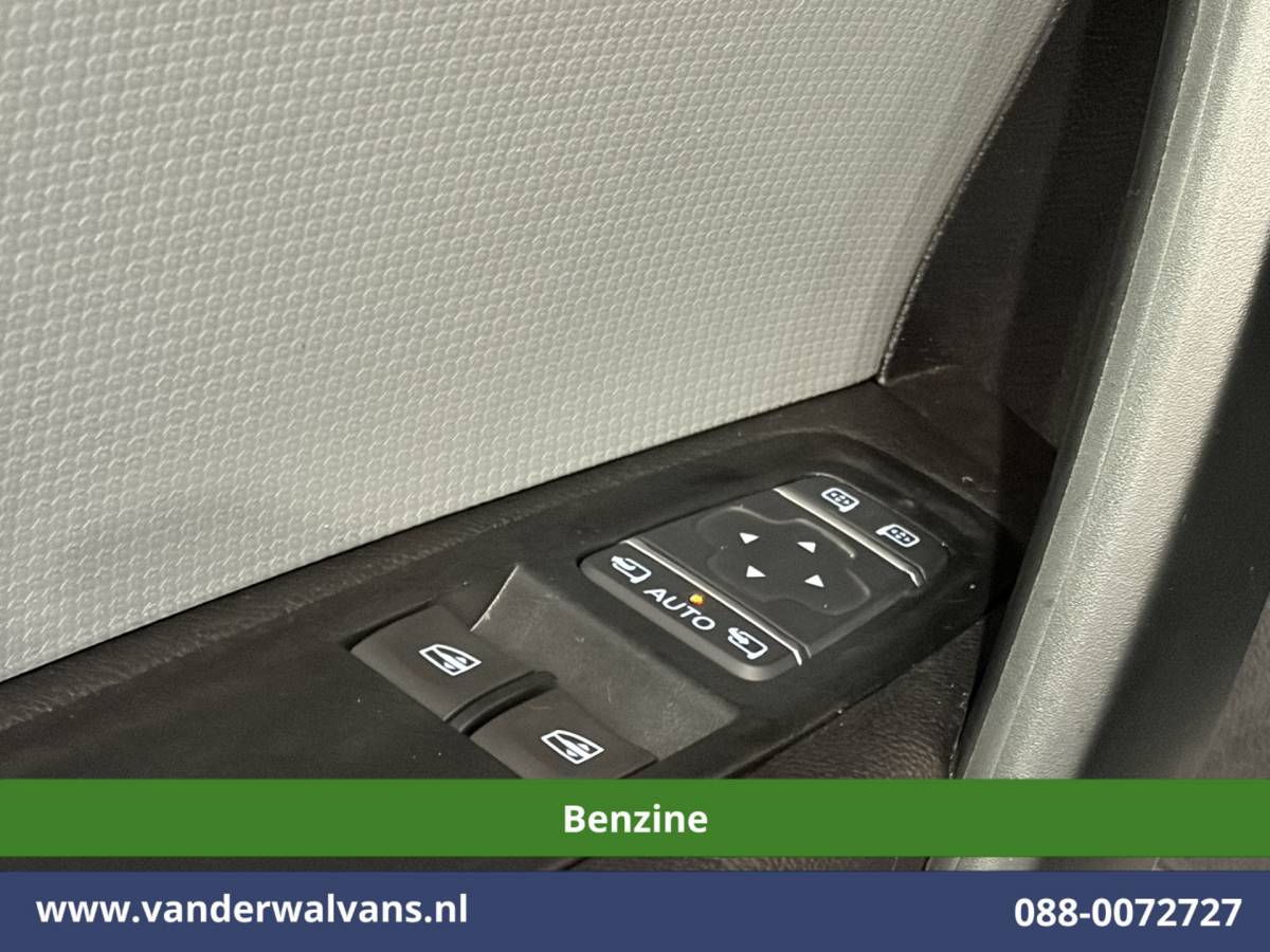 Nissan Townstar Nissan Townstar 1.3 TCe 131pk Benzine L1H1 Euro6 Airco | Camera | LED | Apple Carplay | Cruisecontrol Parkeersensoren, 1500kg trekvermogen