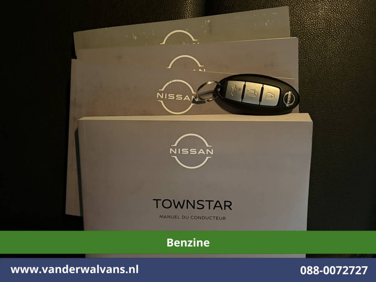 Nissan Townstar Nissan Townstar 1.3 TCe 131pk Benzine L1H1 Euro6 Airco | Camera | LED | Apple Carplay | Cruisecontrol Parkeersensoren, 1500kg trekvermogen