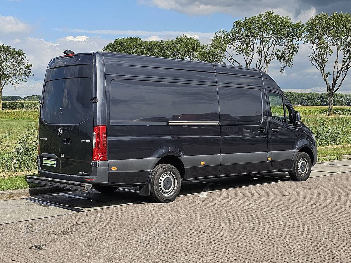 Mercedes-Benz Sprinter MERCEDES-BENZ SPRINTER 317 ac automaat euro6