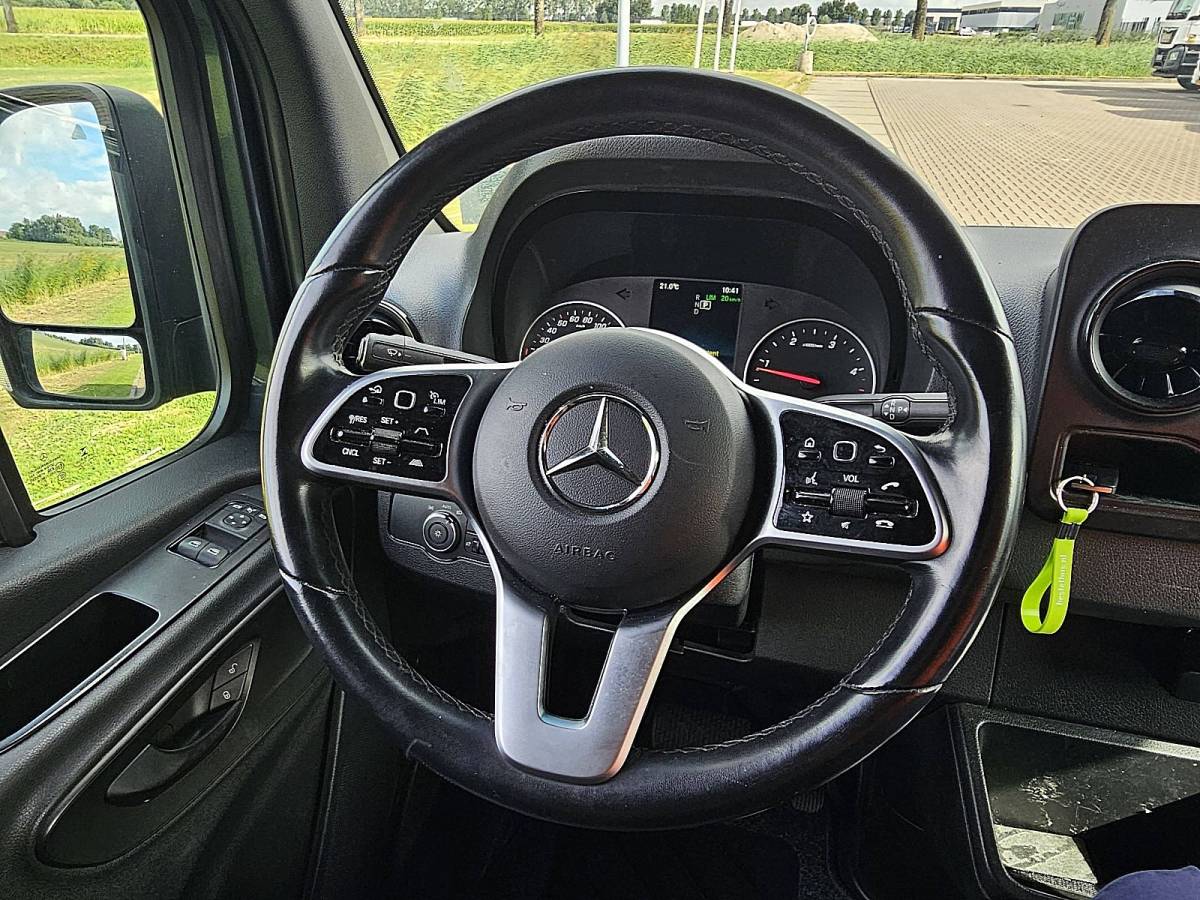 Mercedes-Benz Sprinter MERCEDES-BENZ SPRINTER 317 ac automaat euro6
