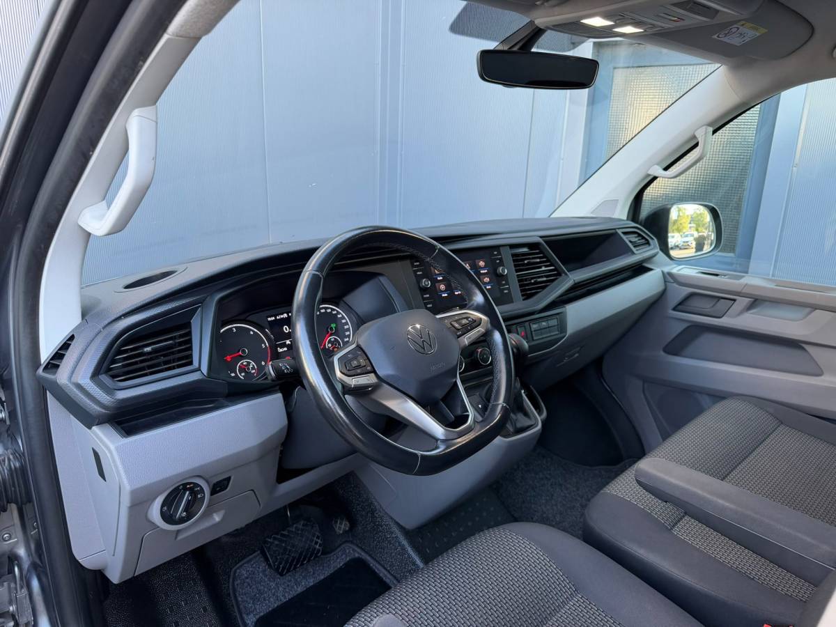 Volkswagen Transporter Volkswagen TRANSPORTER 2.0 TDI L2H1 28 Highline|PDC|CRUISE|CARPLAY