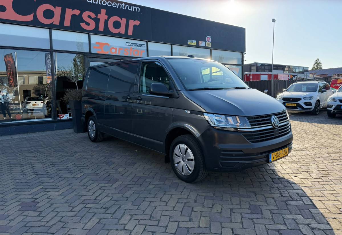 Volkswagen Transporter Volkswagen TRANSPORTER 2.0 TDI L2H1 28 Highline|PDC|CRUISE|CARPLAY